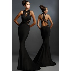 La robe de cocktail noire