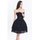 La robe bustier noir en dentelle