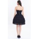 La robe bustier noir en dentelle